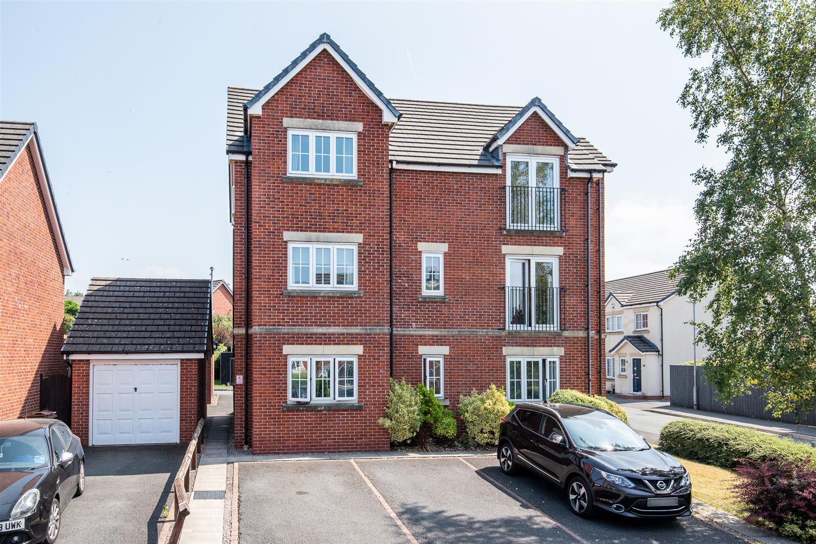Lancers Close, Chorley